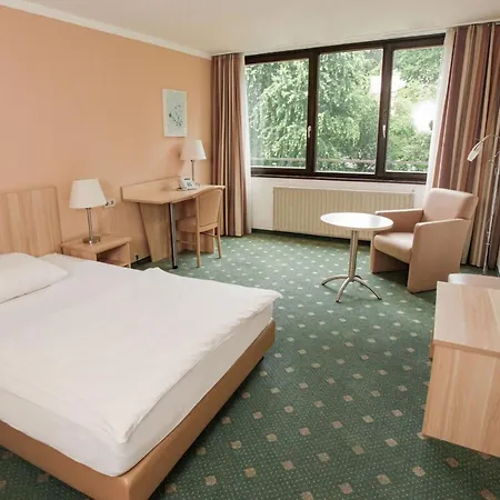 Appartis - Boardinghouse Am Klostersee Sindelfingen Buitenkant foto
